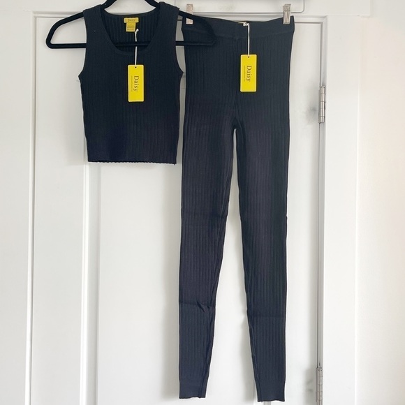 Daisy 2 Piece Ribbed Tank and Legging Set - Picture 2 of 5